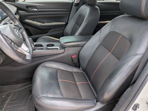 Used 2020 Nissan Altima 2.5 SR w/ Premium Package FWD image 25