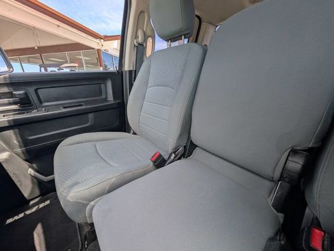 Used 2015 RAM 1500 Express AWD/4WD image 25
