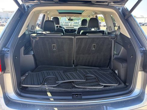 Certified 2023 Volkswagen Atlas SE w/ Panoramic Sunroof Package AWD/4WD image 30