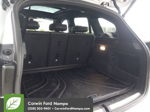 Used 2018 BMW X1 xDrive28i AWD/4WD image 27