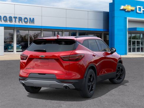 New 2026 Chevrolet Blazer LT image 4