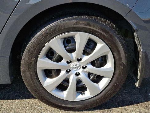 Used 2025 Toyota Corolla LE FWD image 7