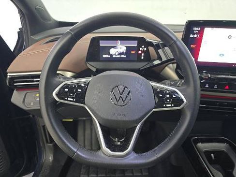 Used 2023 Volkswagen ID.4 Pro RWD image 17