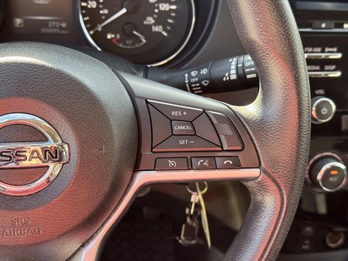 Used 2017 Nissan Rogue S w/ S Appearance Package image 23