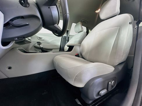 Used 2025 Hyundai Kona SEL AWD/4WD image 13