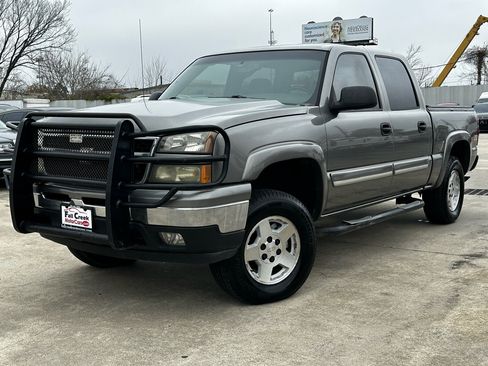 Used 2006 Chevrolet Silverado 1500 LT w/ Light Duty Power Package image 68