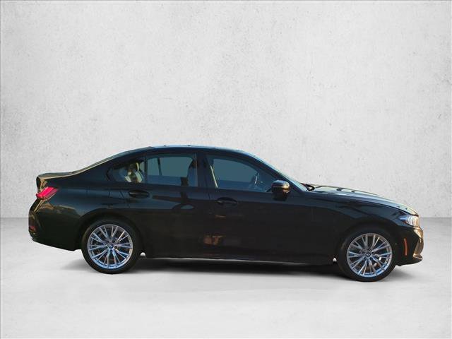 Used 2023 BMW 330i xDrive Sedan w/ Driving Assistance Package AWD/4WD image 4