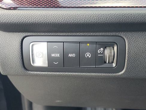 Certified 2024 Chevrolet Traverse Z71 image 24