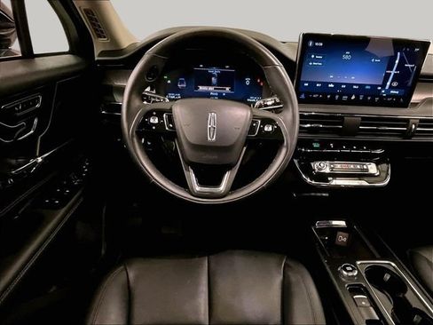 Used 2023 Lincoln Corsair AWD w/ Equipment Group 101A image 5