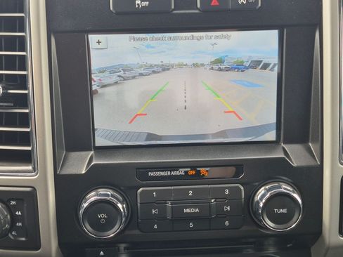 Used 2017 Ford F150 Lariat AWD/4WD image 21