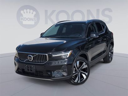 Certified 2025 Volvo XC40 B5 Plus