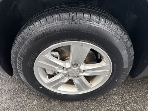 Used 2022 Chevrolet Trax LT w/ LT Convenience Package image 11