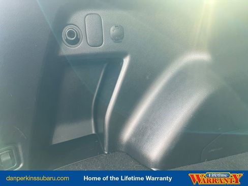 Used 2018 Subaru Forester 2.5i Premium image 44