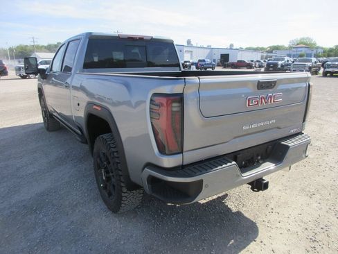 New 2026 GMC Sierra 2500 AT4 w/ AT4 Premium Plus Package AWD/4WD image 9