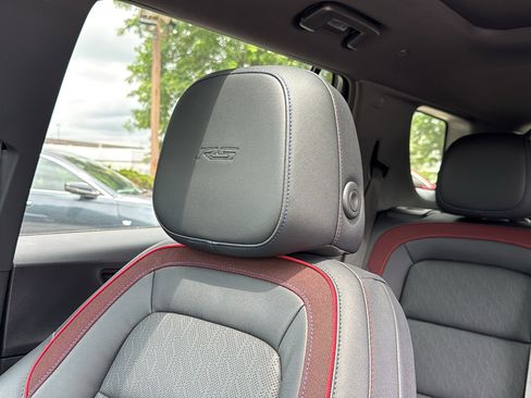 Used 2025 Chevrolet Equinox RS w/ Safety and Technology Package AWD/4WD image 24