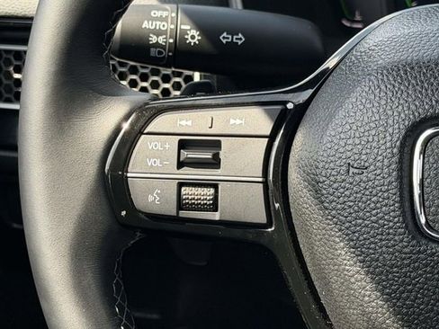 Used 2026 Honda Civic Sport Touring image 18