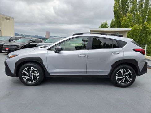 Used 2024 Subaru Crosstrek 2.0i Premium AWD/4WD image 6