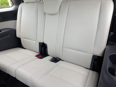 Used 2026 Hyundai Palisade Calligraphy AWD/4WD image 13