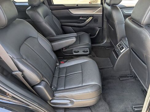 Certified 2024 MAZDA CX-90 Plug-In Hybrid w/ Preferred image 21