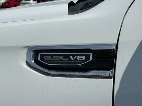 Used 2025 GMC Sierra 1500 SLT AWD/4WD image 10