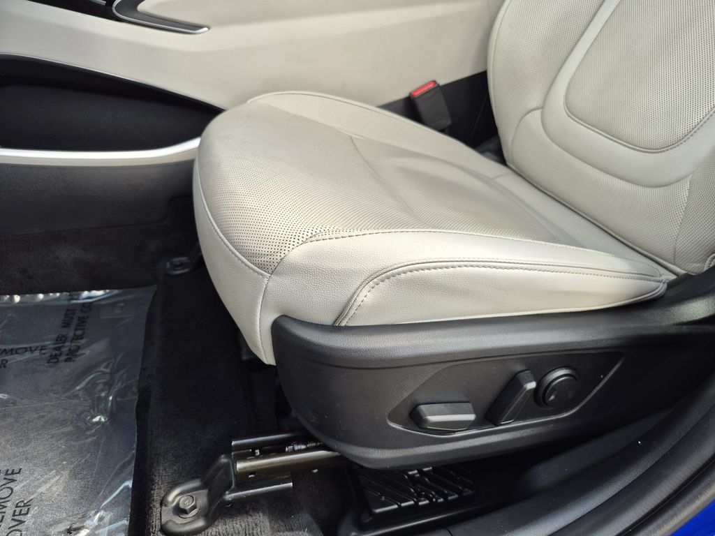 Used 2023 Hyundai Tucson Limited FWD image 10