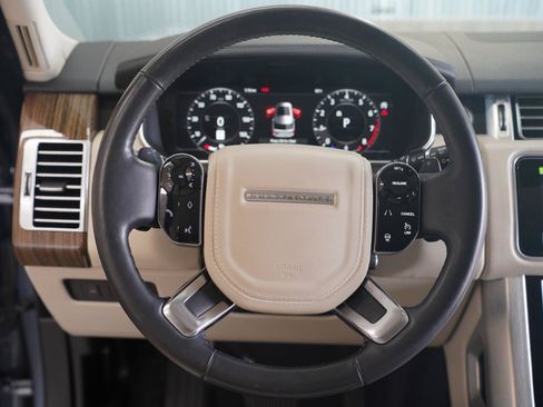 Used 2020 Land Rover Range Rover HSE AWD/4WD image 12