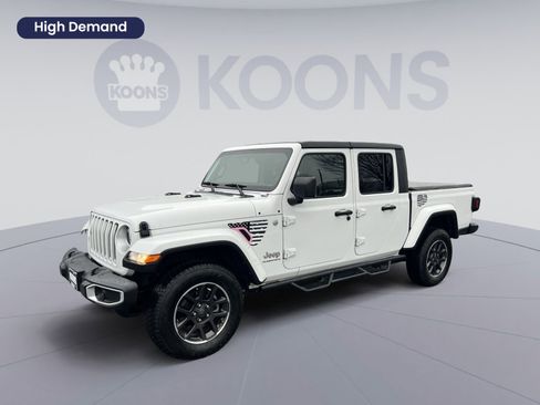 Used 2023 Jeep Gladiator Overland image 1