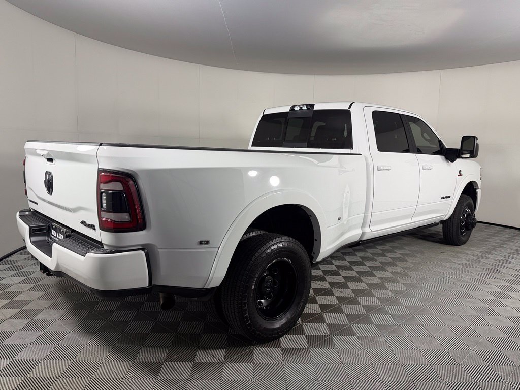 Used 2024 RAM 3500 Limited w/ Night Edition AWD/4WD image 6