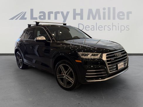 Used 2018 Audi SQ5 Premium Plus w/ Warm Weather Package AWD/4WD image 7