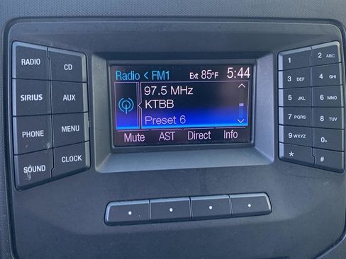 Used 2013 Ford F150 XLT w/ Luxury Equipment Group image 9