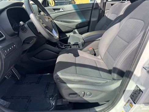 Used 2019 Hyundai Tucson Night FWD image 18