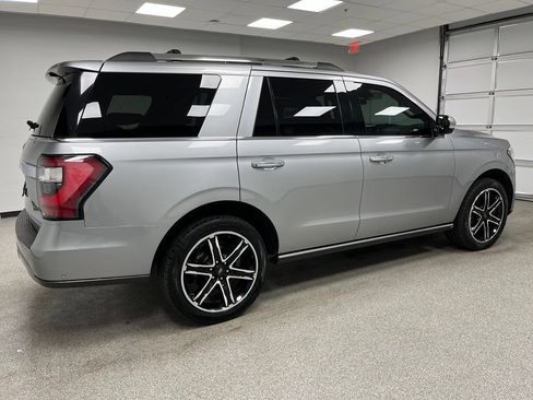 Used 2020 Ford Expedition Limited w/ Special Edition Package AWD/4WD image 11
