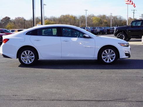 Used 2024 Chevrolet Malibu LT image 14