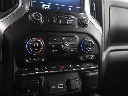 Used 2019 Chevrolet Silverado 1500 LTZ w/ LTZ Premium Package AWD/4WD image 21