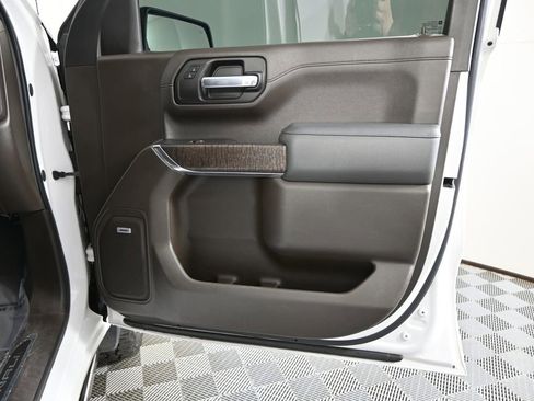 Used 2019 GMC Sierra 1500 Denali w/ Denali Ultimate Package AWD/4WD image 13
