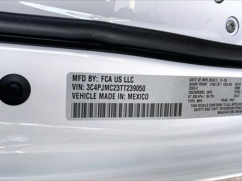 New 2026 Jeep Cherokee Overland w/ Trailer Tow Group AWD/4WD image 12