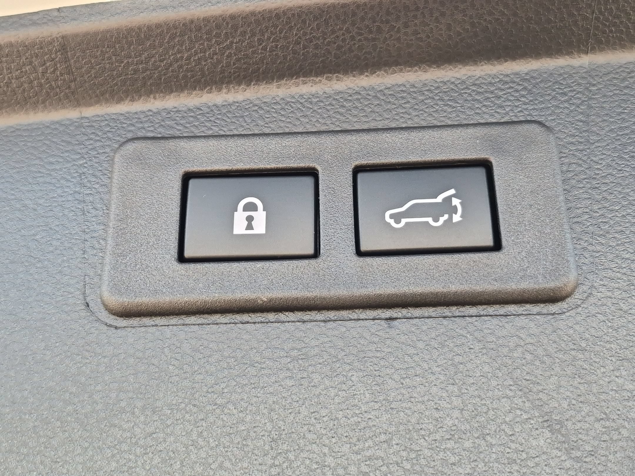 Used 2025 Subaru Outback Premium AWD/4WD image 24