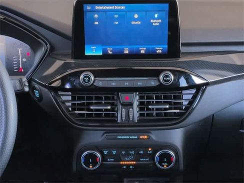 Used 2024 Ford Escape ST-Line image 26