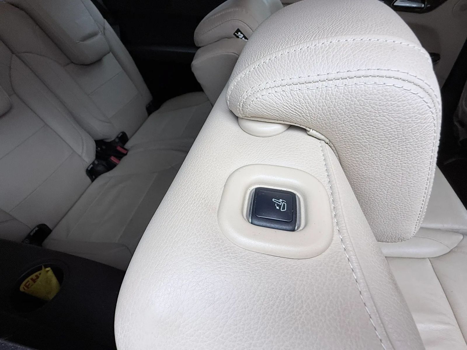 Used 2017 Mercedes-Benz GLS 550 4MATIC w/ Driver Assistance Package image 19