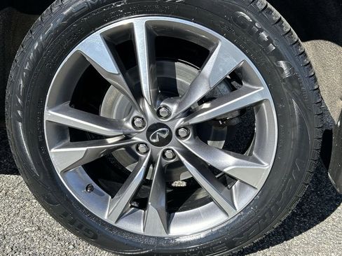 Certified 2023 INFINITI QX60 Luxe AWD/4WD image 11