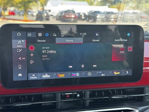 Used 2024 FIAT 500 e (RED) image 25