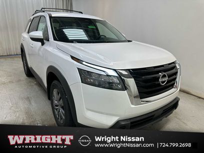 New 2025 Nissan Pathfinder SV