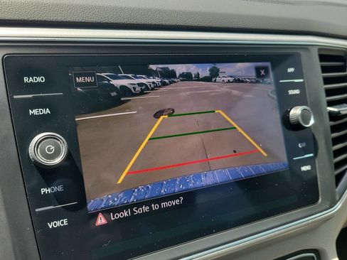 Used 2019 Volkswagen Atlas SE FWD image 31