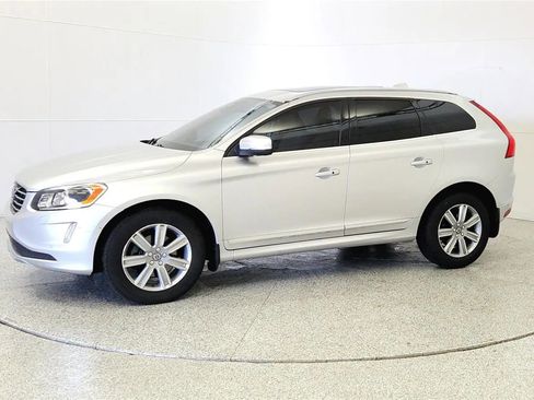 Used 2017 Volvo XC60 T5 Inscription w/ Preferred Option Package AWD/4WD image 4