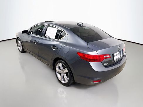 Used 2013 Acura ILX w/ Premium Package image 5