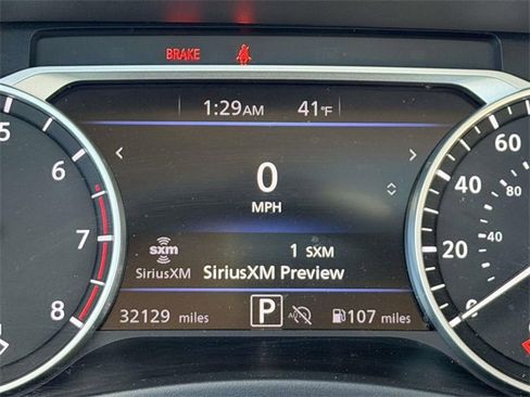 Used 2024 Nissan Sentra SV w/ SV Premium Package image 25