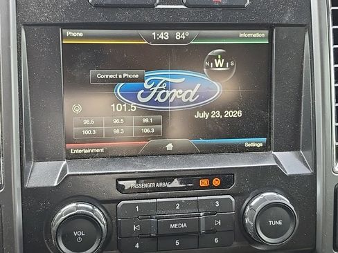 Used 2015 Ford F150 XLT w/ Equipment Group 302A Luxury AWD/4WD image 5
