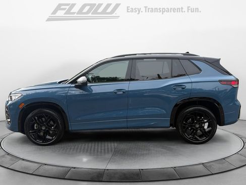Certified 2026 Volkswagen Tiguan SE R-Line AWD/4WD image 4