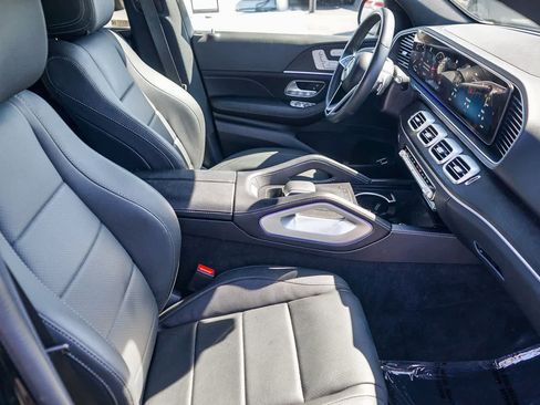 Used 2025 Mercedes-Benz GLE 350 4MATIC image 13