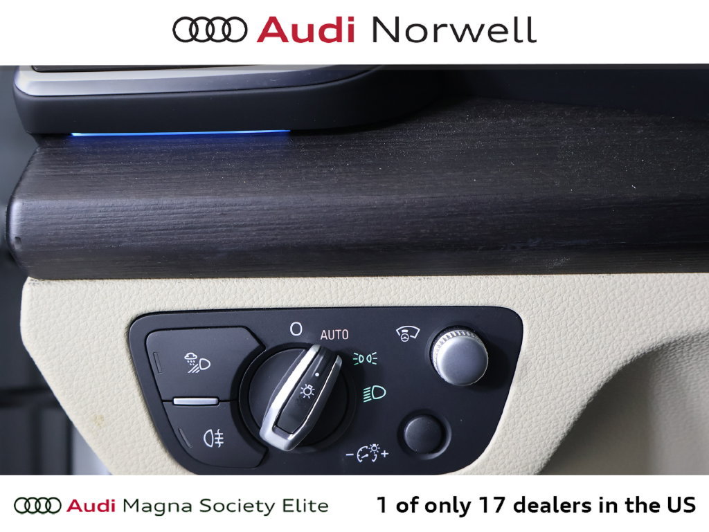 Used 2023 Audi Q5 e Prestige AWD/4WD image 26